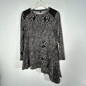 IC By Connie K Asymmetrical Tunic Top Medium Black & White Geometric Print USA